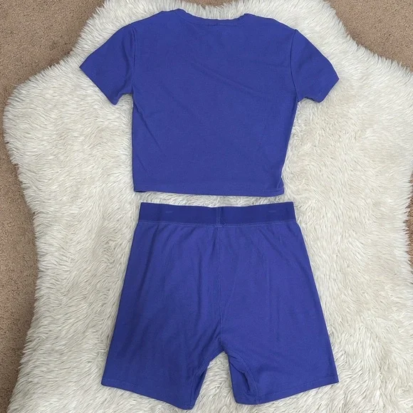 SKIMS Ribbed soft lounge set - Picture 8 of 8